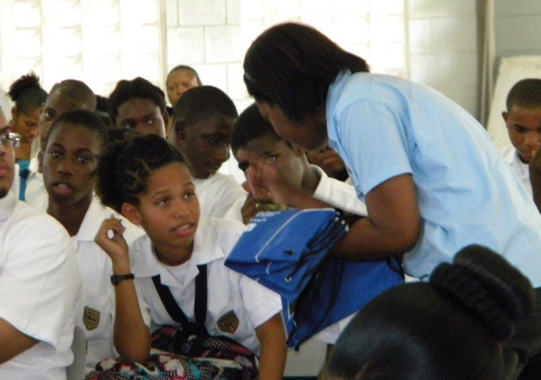 Vessigny_High_School_Career_Fair